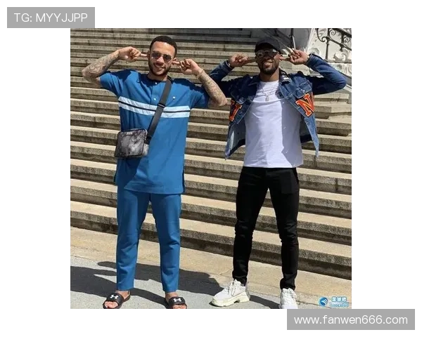 偶遇足球明星球迷开车路上惊喜瞬间分享